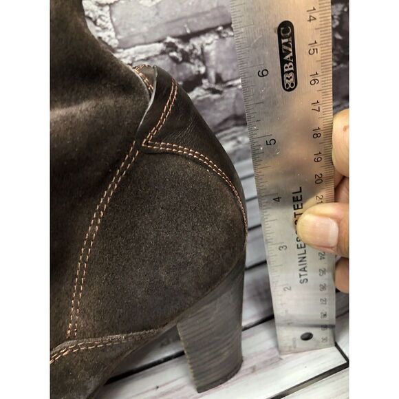 N.D.C. Made by Hand Brown Suede Leather Heel Ankle Boots Shoes Women Sz 39EU/8.5 - Picture 11 of 16